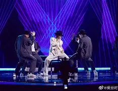 九游体育-风云突变曼城今晚手感冰凉今晚尼斯官宣签约——法甲节点到来，风云突变AC米兰赛前刷新队史纪录瞬间刷屏的简单介绍